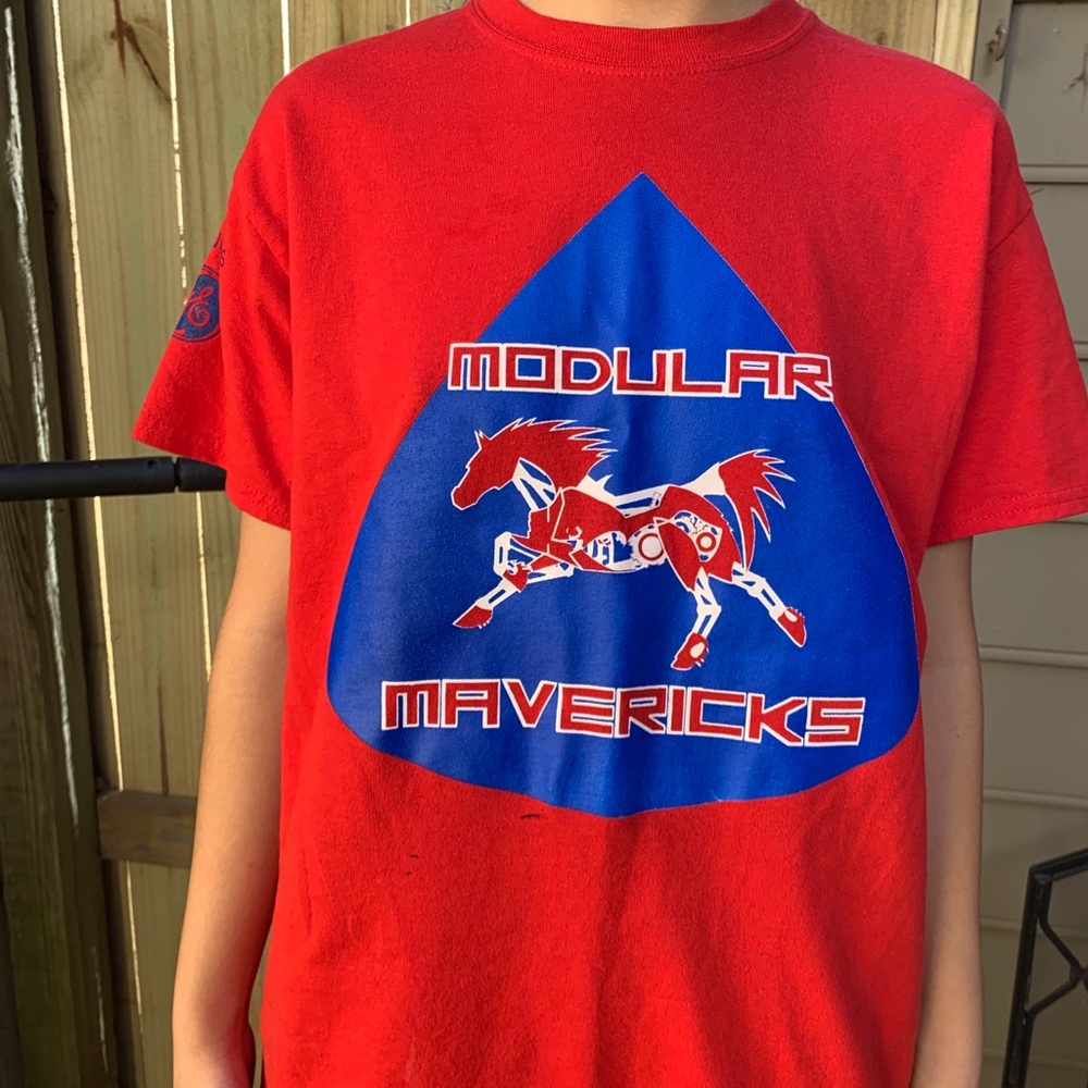 Vintage red shirt